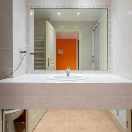 Zen - - Privee アパート *